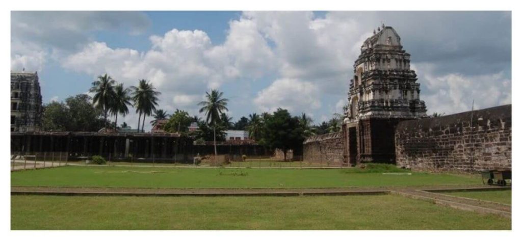 Oldest and Historical Temples in Rajahmundry | Ancient & Famous Temples Nearby draksharamam temple 1